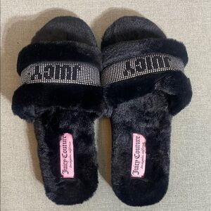 Juicy Couture Womans Black Gravity Furry Slippers